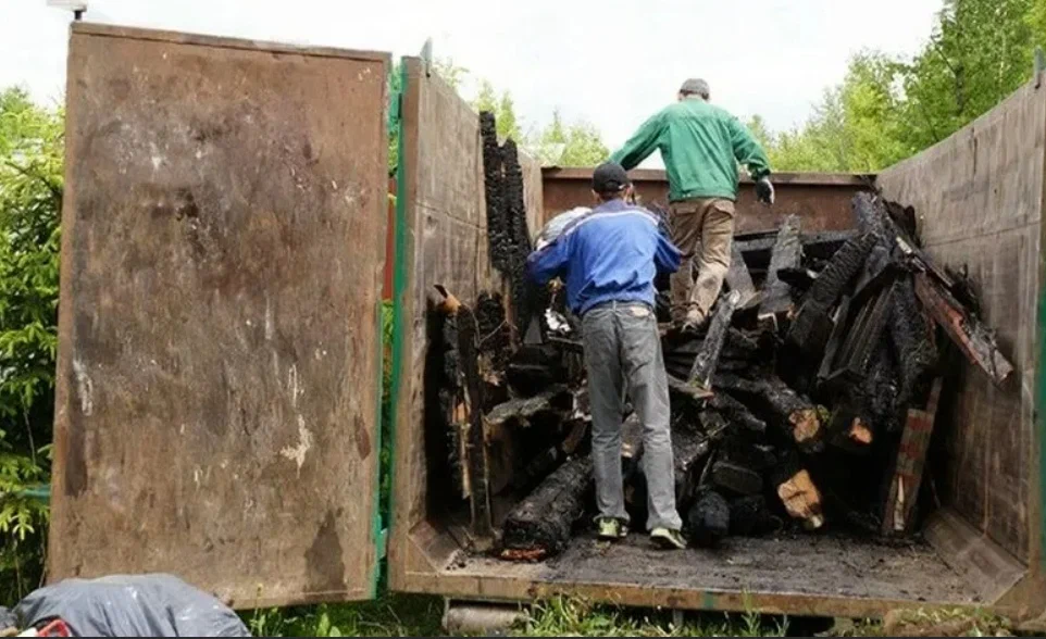 Вывоз мусора после пожара в Архангельске от ПроМусор — уборка, утилизация, цена от 2519 руб