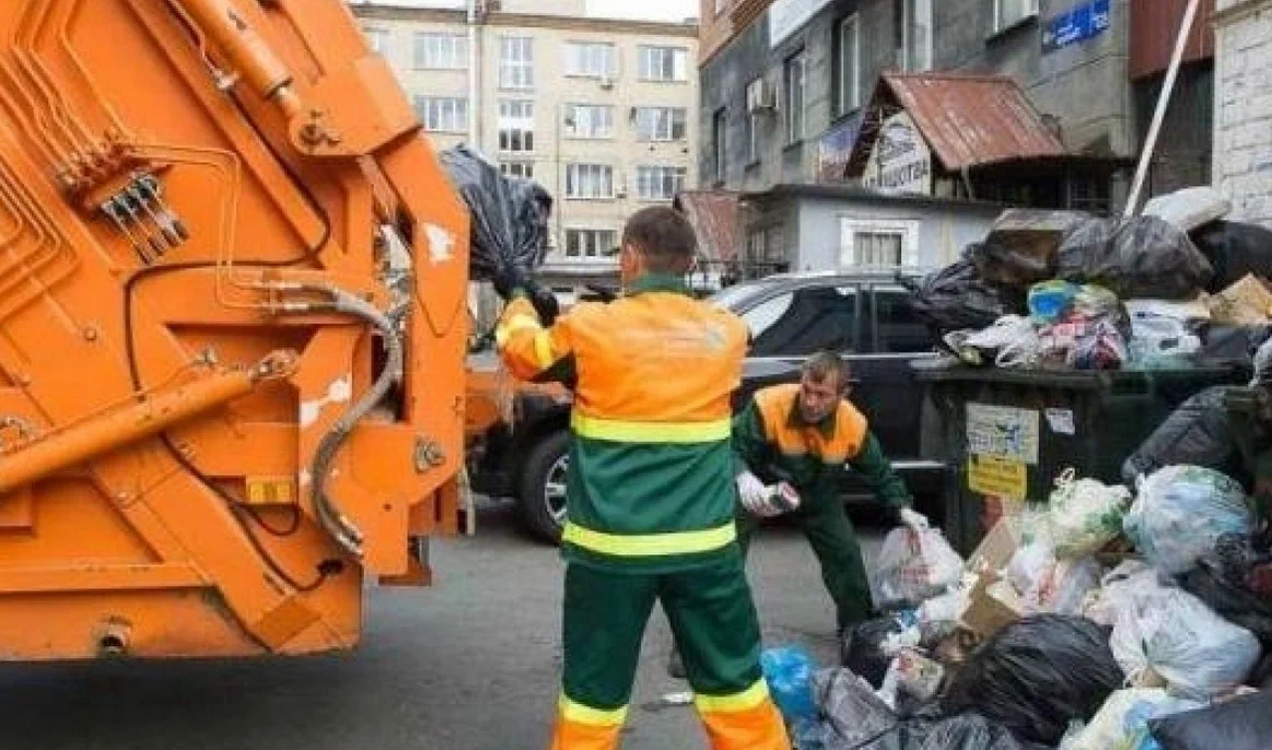 Срочный вывоз мусора в Архангельске от ПроМусор — заказ день в день от 2930 руб., грузчики, цена