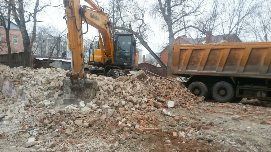 Вывоз мусора ОССиГ с выездом в Архангельске в октябре