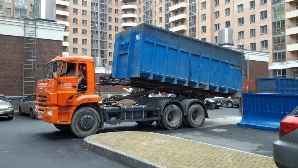 Аренда пухто для вывоза строительного и бытового мусора в Архангельске в октябре