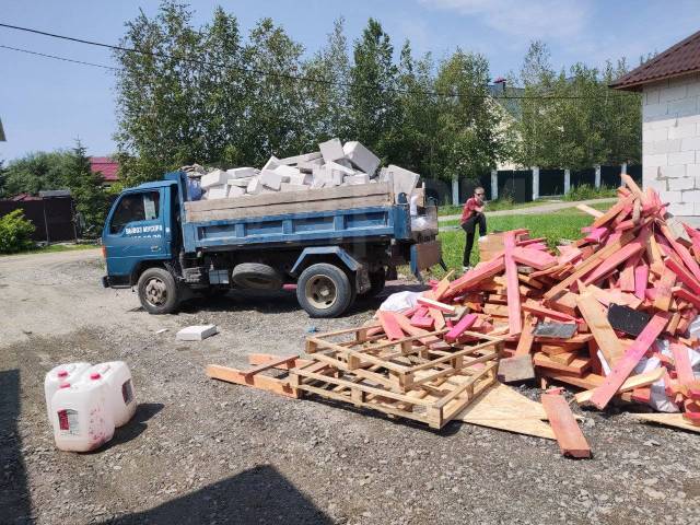 Вывоз мусора с чердака в Архангельске в октябре